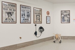Interior - Horseman's Hideout: Game Room + Seasonal Resort Access (Hurricane)