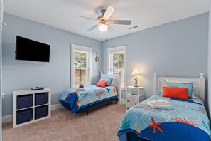 4 Schlafzimmer, BĂŒgeleisen/BĂŒgelbrett, kostenloses WLAN, BettwĂ€sche