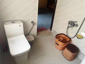 Standard Room, Hill View, Lakeside | Bathroom - Lakshmi Guest House (Srinagar)