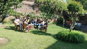 Children's play area - outdoor - Lakshmi Guest House (Srinagar)