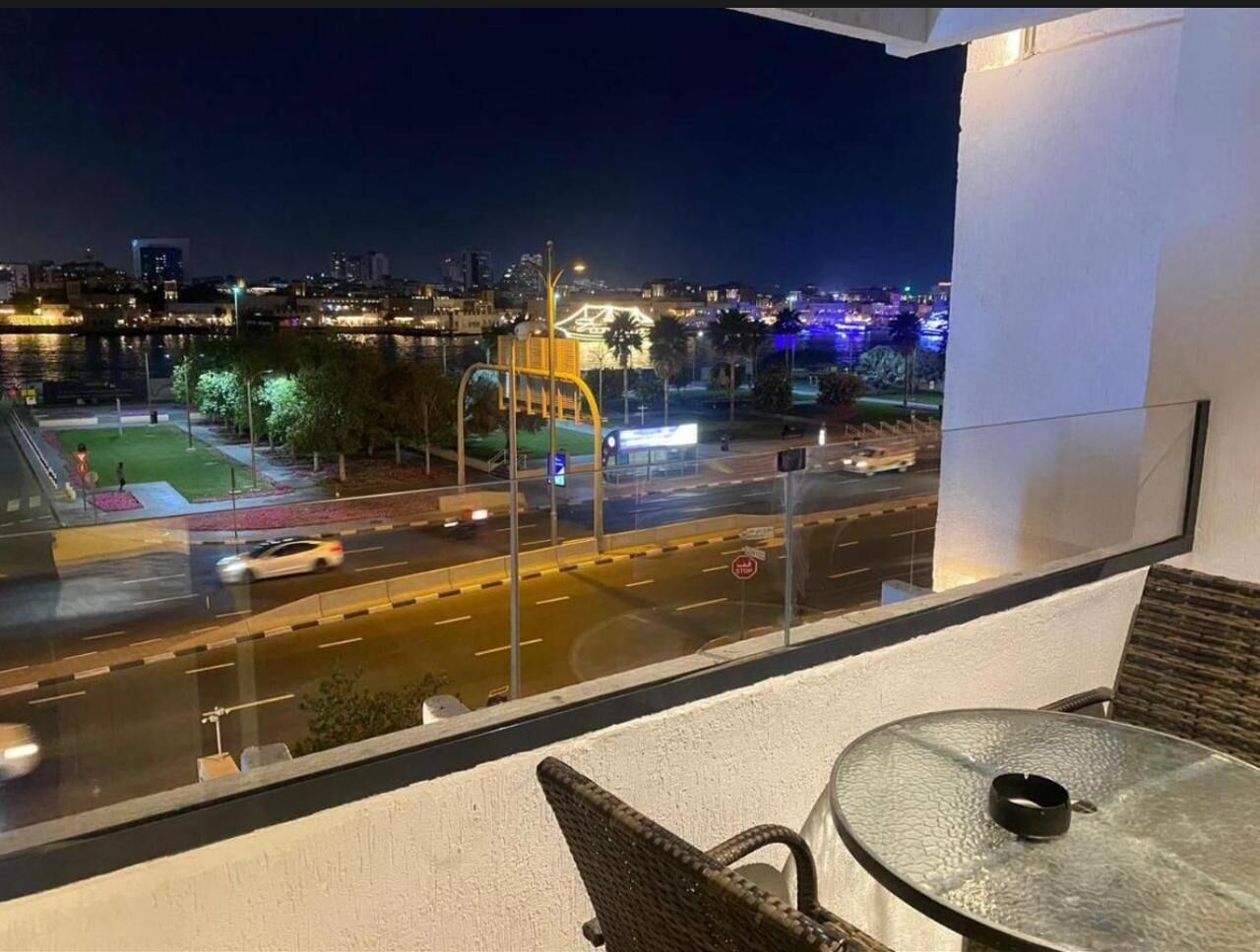 Shared Dormitory, Lake View | Outdoor dining