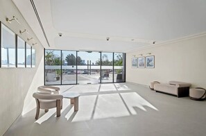 Interior - emaro hostel (Dubai)