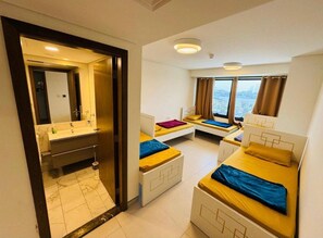 Shared Dormitory, Lake View