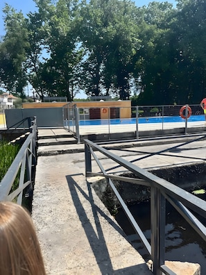 Property grounds - Apartment 'Familia Froufe 2' with Lake Views, Wi-Fi and Air Conditioning (Baños de Molgas)