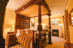 Deluxe Double Room, Garden View | Soundproofing, iron/ironing board, free WiFi, bed sheets