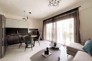 Living area - Athenean Gem Near Athens Metro Mall-B1 (Ilioupoli)