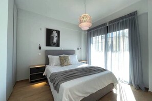 2 bedrooms, iron/ironing board, WiFi, bed sheets - Athenean Oasis In Ellinikon-Β4 (Elliniko)