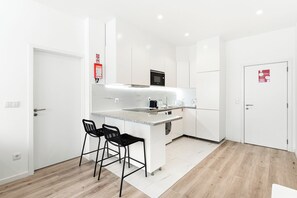 Private kitchen - Matosinhos Beach Flat | Metro & Sea (Matosinhos)