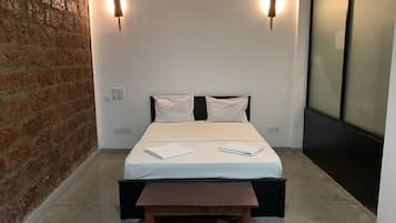 Deluxe Double Room, Garden View