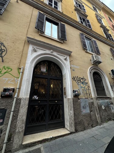 Campani Rooms - Termini Train Station