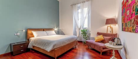 Basic Triple Room, Courtyard View