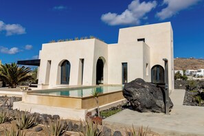 Luxury Villa, Sea View | Pool - Exomitis1 Cellar & Sea Escape (Santorini)