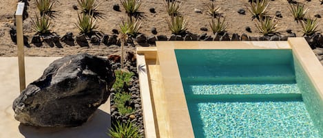 Luxury Villa, Sea View | Pool