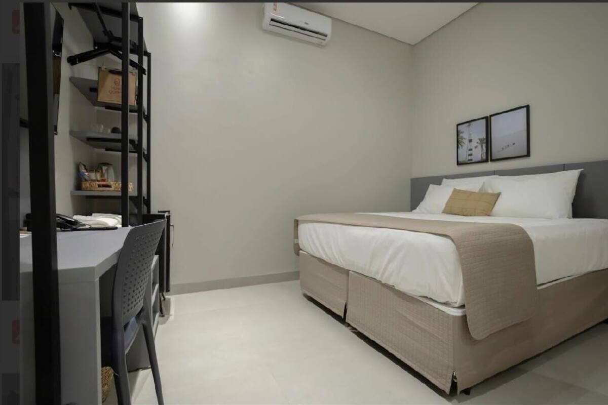 Comfort Double or Twin Room, Non Smoking | Minibar, in-room safe, laptop workspace, WiFi (free)