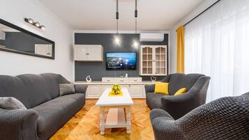 Apartamento estándar, vistas al jardín | Zona de estar