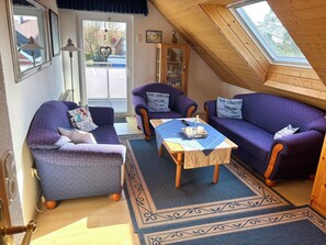 TV - Apartment Sternenhimmel - directly on the dike in Harlesiel - 400m to the beach (Wittmund)