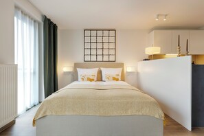Deluxe Studio | Iron/ironing board, free WiFi - homie stay am ring (Würzburg)