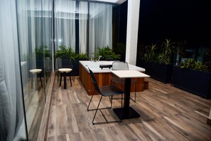 Leilighet – business | Terrasse/patio