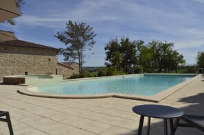 Piscine extérieure