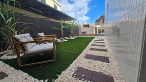 Terrace/patio - Studio apartment with patio in Câmara de Lobos | Privileged location (Câmara de Lobos)