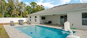 Sun Soaked Florida Retreat with Heated Pool