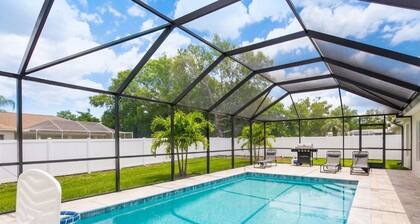 Sun Soaked Florida Retreat with Heated Pool