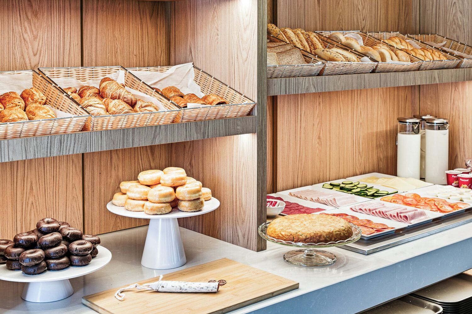 Daily buffet breakfast for a fee