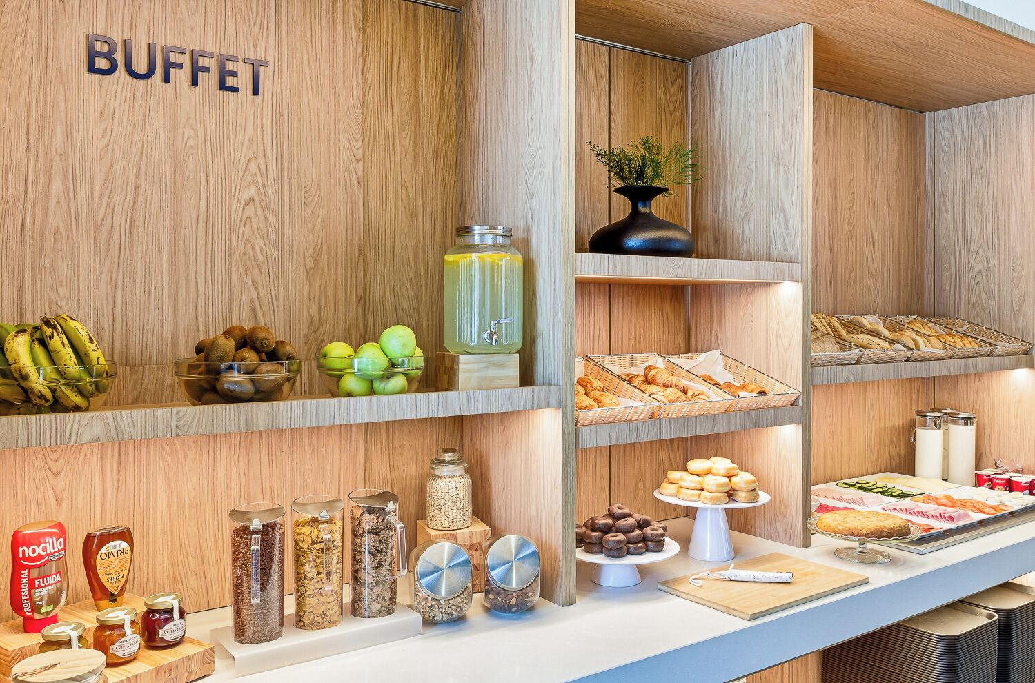 Dagelijks ontbijtbuffet (toeslag)