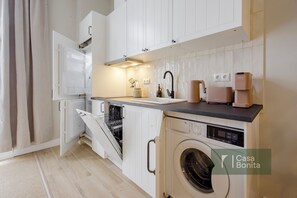 Private kitchen - Tu Casa Bonita en Carolinas (Madrid)