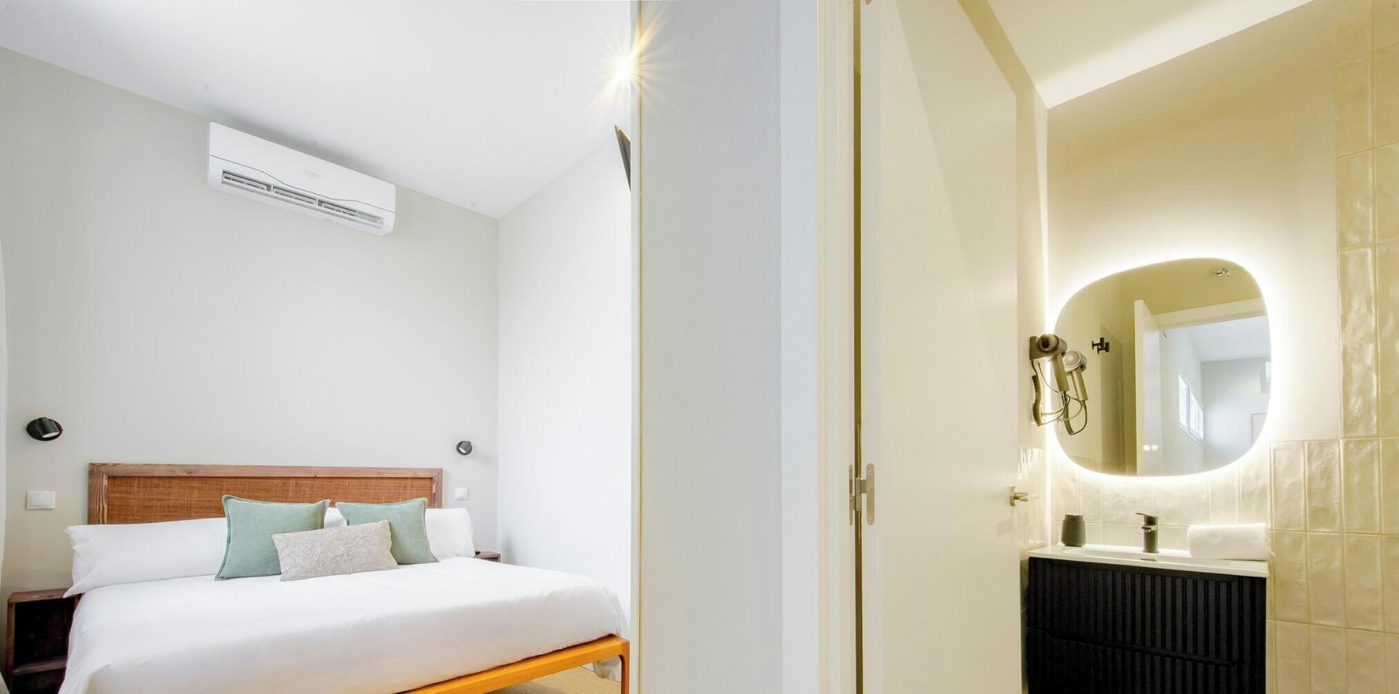 Estudio clásico | Cortinas opacas, tabla de planchar con plancha, wifi gratis