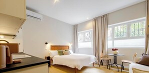 Comfort Studio Suite, 1 Double Bed with Sofa bed - Tu Casa Bonita en Carolinas (Madrid)