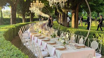 Aussenbereich für Bankette