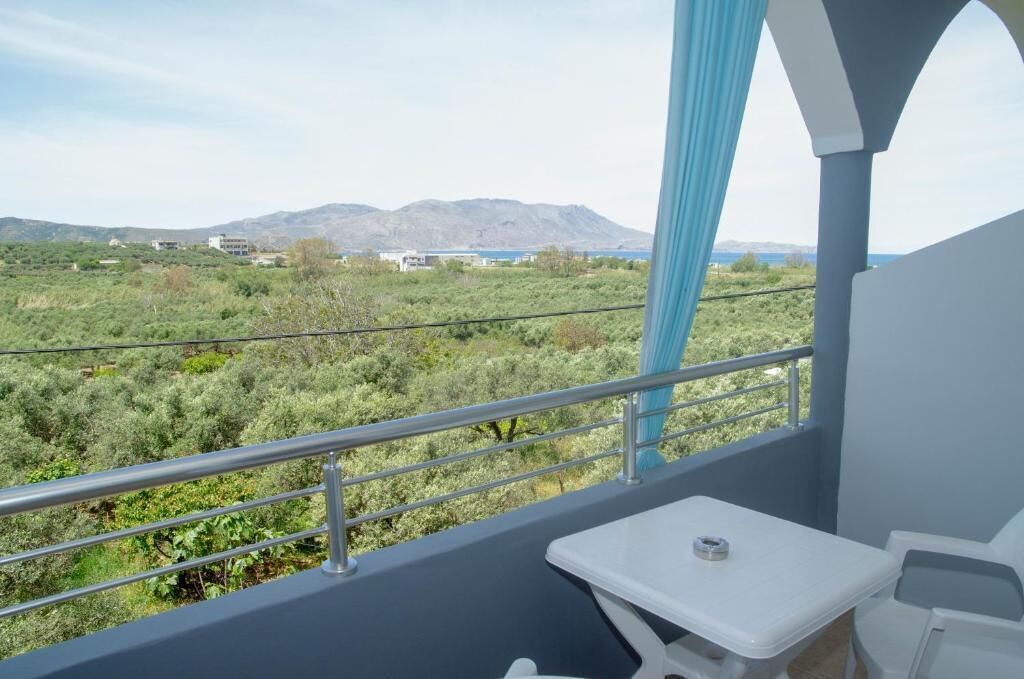 基础公寓, 阳台, 海滩景观 | 住宿场地