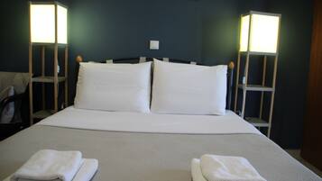 Basic-Doppelzimmer, Balkon, Poolblick