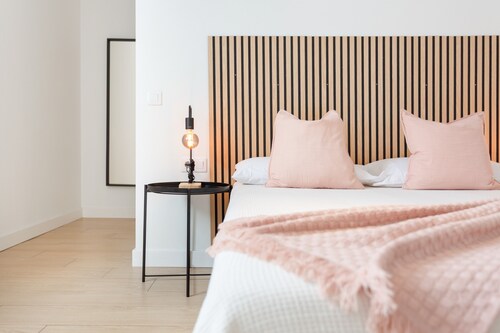 Vacation Home 'Ático Con Encanto Y Tranquilidad' with Private Terrace and Wi-Fi