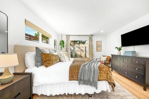 3 bedrooms, iron/ironing board, WiFi, bed sheets - 30+ Stay Perfect For Families Mins 2 San Diego Bay (San Diego)