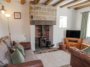 Living area - Holly Cottage (Whitby)