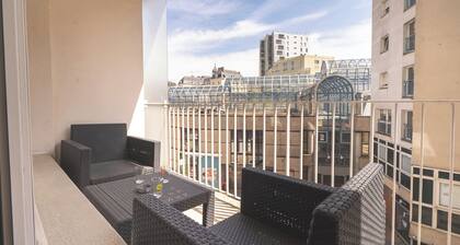 Le Repaire : Hyper centre, 3 chambres, Balcon & Parking