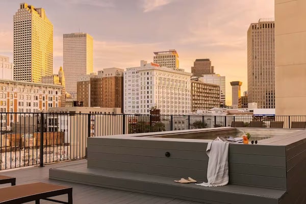 Schaeffer Hotel - New Orleans, LA