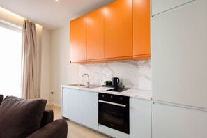 Private kitchen - Heart of Durres Apartment 01 (Durrës)