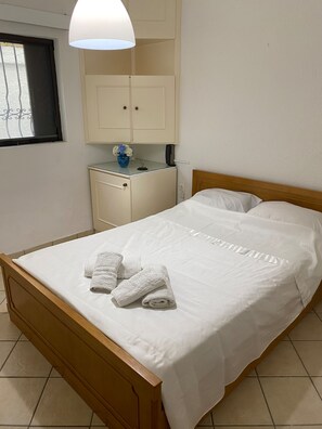 1 chambre, accès au Wi-Fi (inclus), literie fournie