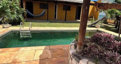 Room-nice and Cozy Room With Pool