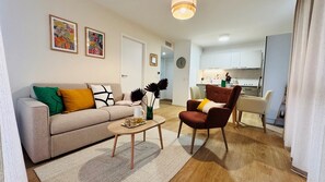 Living area - Zenao Appart'hôtels Plaisir (Plaisir)