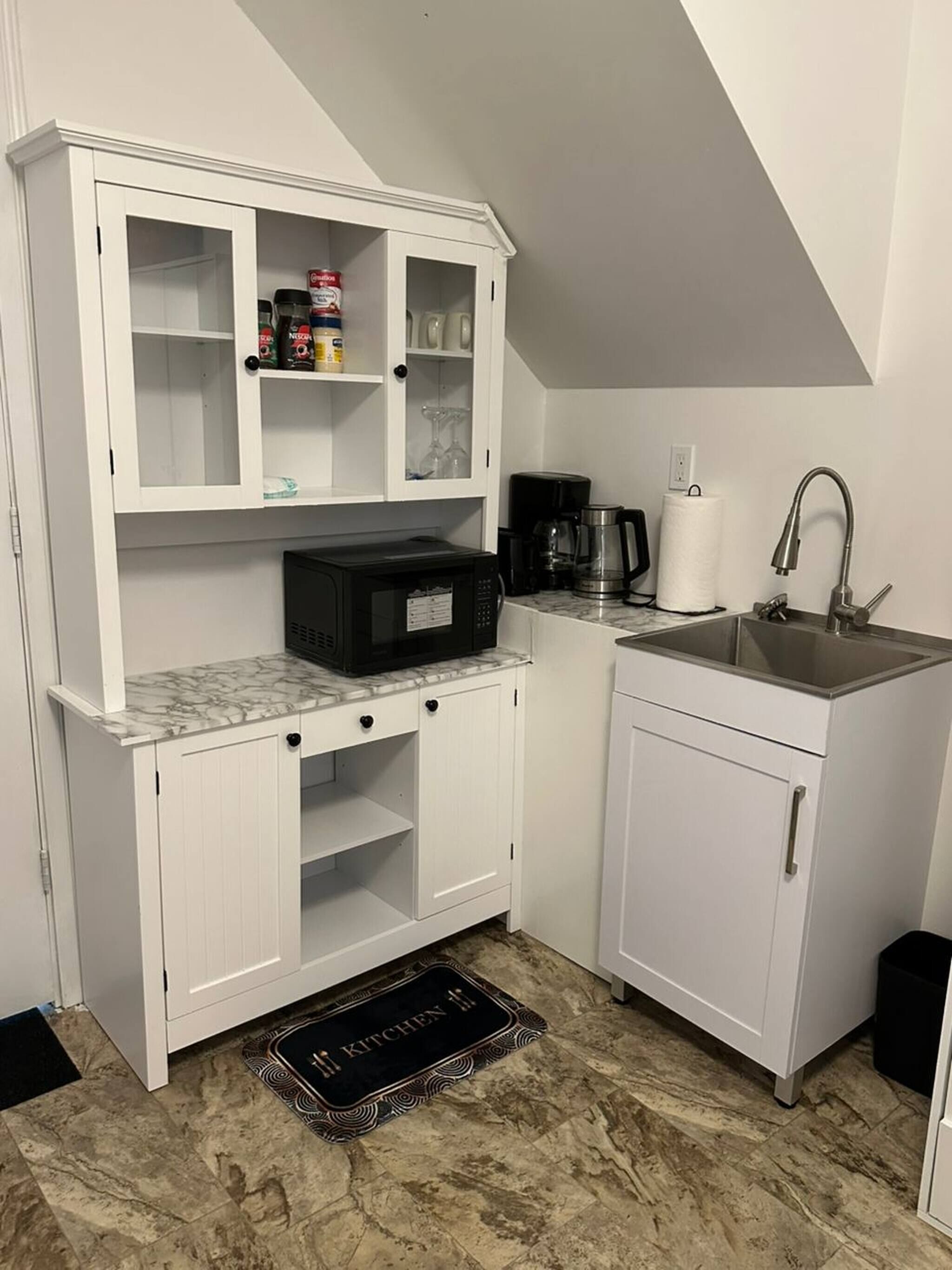 المنشأة من الداخل