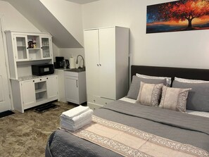 1 bedroom - Room-saint John - Wi-fi - 4mins Regional (Saint John)