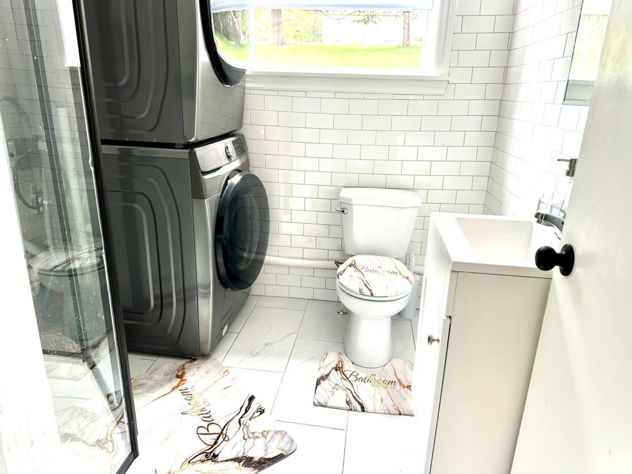 Room, 1 Bedroom, Accessible, City View | Bathroom