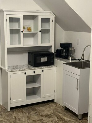 Habitación, 1 habitación, accesible para personas con discapacidad, vistas a la ciudad | Interior