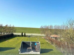 Property grounds - Apartment Deichblick - Directly on the dike in Harlesiel - 400 m to the beach (Wittmund)