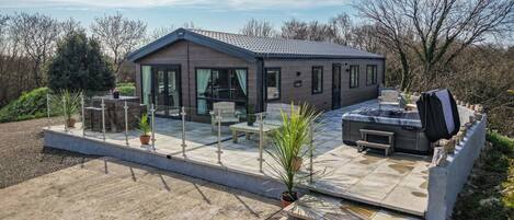 Fachada de la propiedad