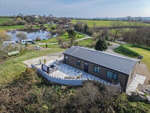 Exterior - Carn Springs Lodge - 3 Bed - Devonshire Dr - Tenby (Tenby)